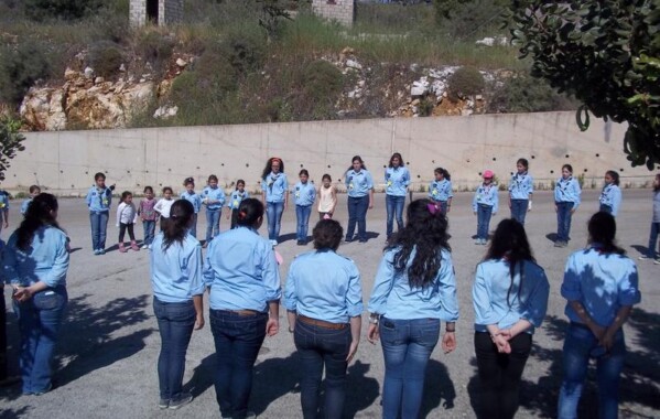 Réunies à Seeonee... - Grand Jeu Louvettes district Mont Liban IV