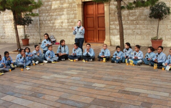 Chantons Noël - Louvettes district Mont Liban 1