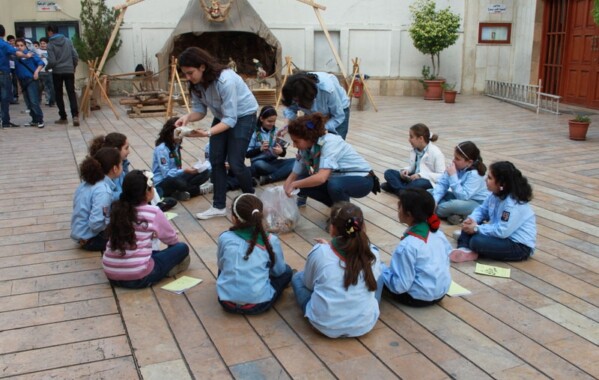 Chantons Noël - Louvettes district Mont Liban 1