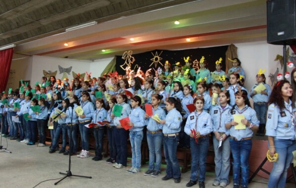 Chantons Noël - Louvettes district Mont Liban 1