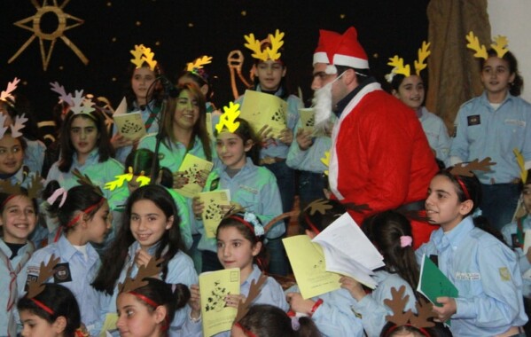 Chantons Noël - Louvettes district Mont Liban 1