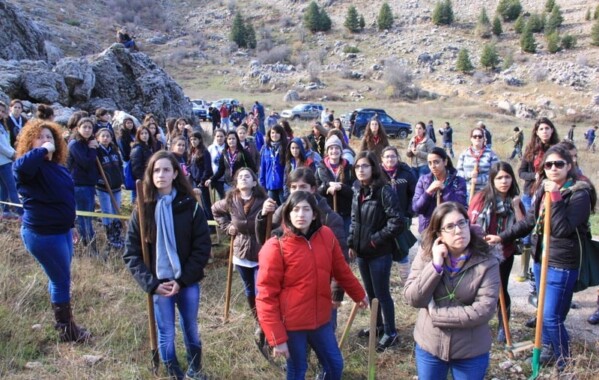 Gardiennes des bois – Journée de Reboisement, Branche Pionnière