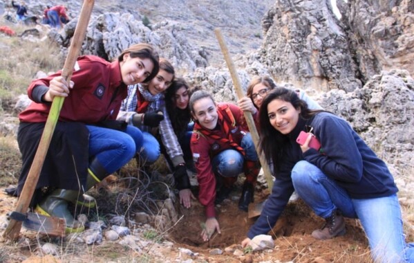 Gardiennes des bois – Journée de Reboisement, Branche Pionnière
